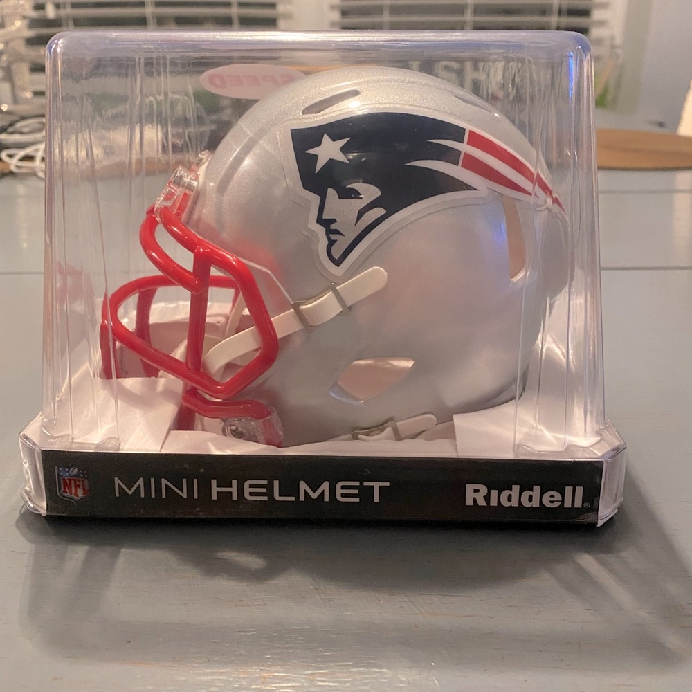 New England Patriots Mini Speed Helmet